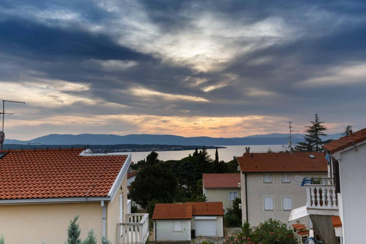Apartman Mauro Malinska Exterior photo