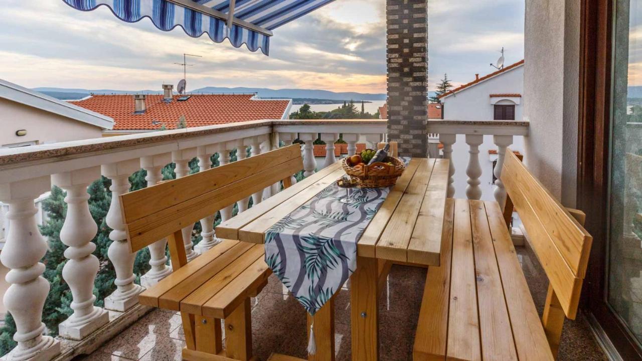 Apartman Mauro Malinska Exterior photo